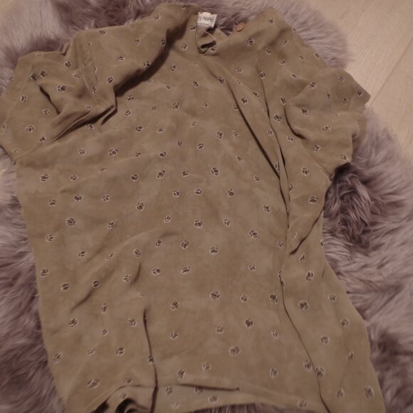 Olive Green By Petite Fashions Blouse - Picture 4 of 4
